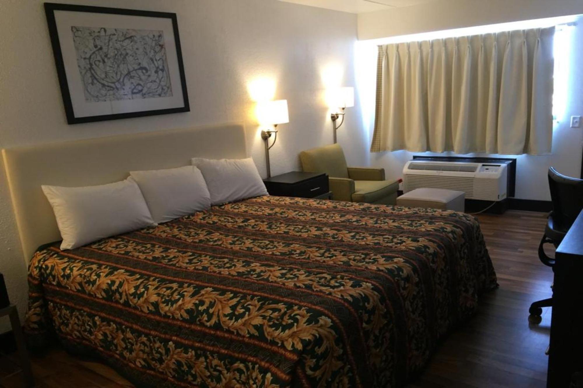 Economy Inn Of Holland Bagian luar foto