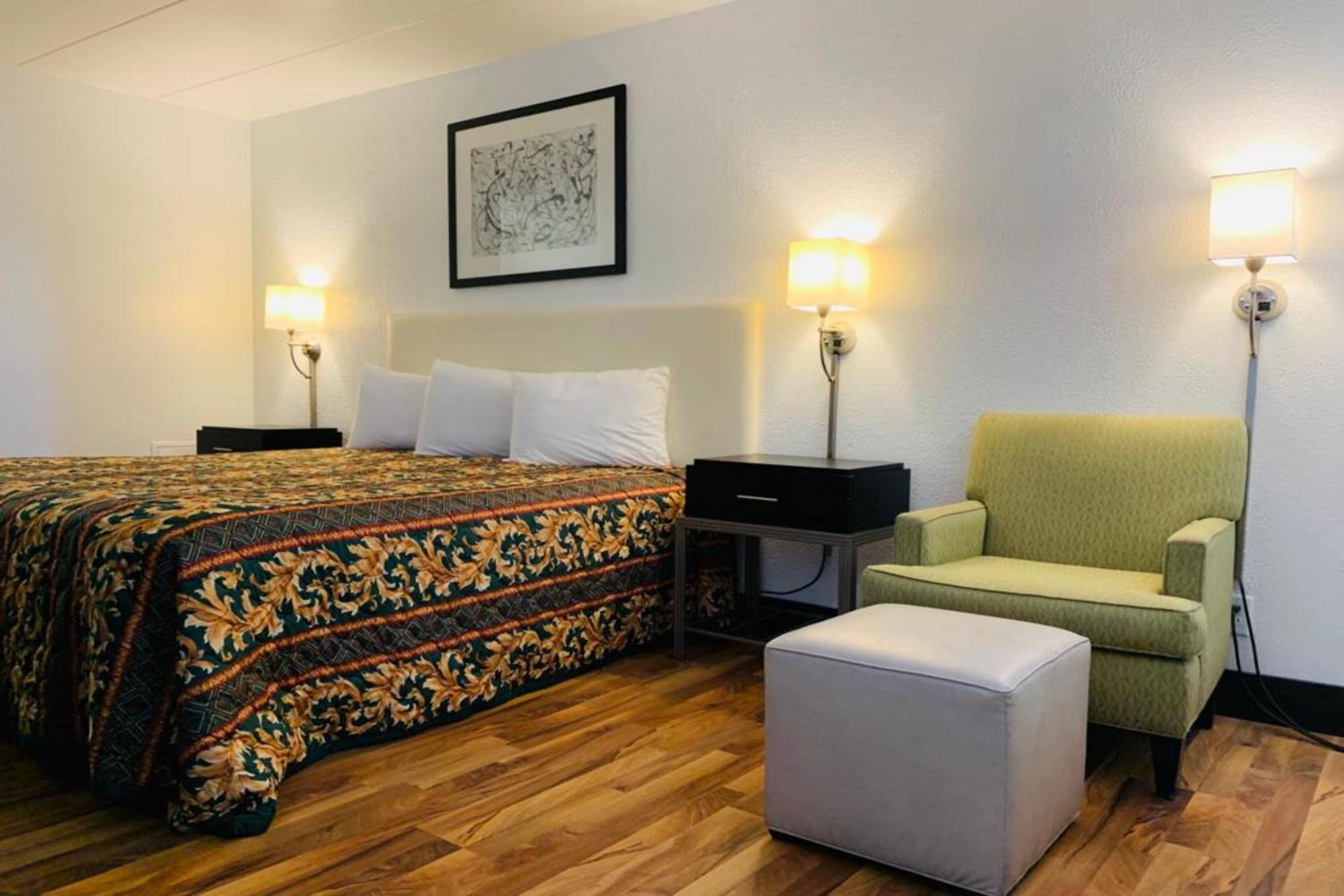 Economy Inn Of Holland Bagian luar foto
